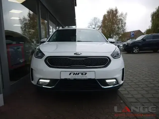 Gebraucht Kia Niro Vision 105 PS (77 kW) 2018 Weiß SUV