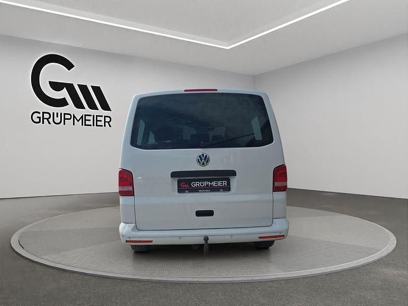 Gebraucht VW Multivan Startline 140 PS (102 kW) 2015 Weiß Van