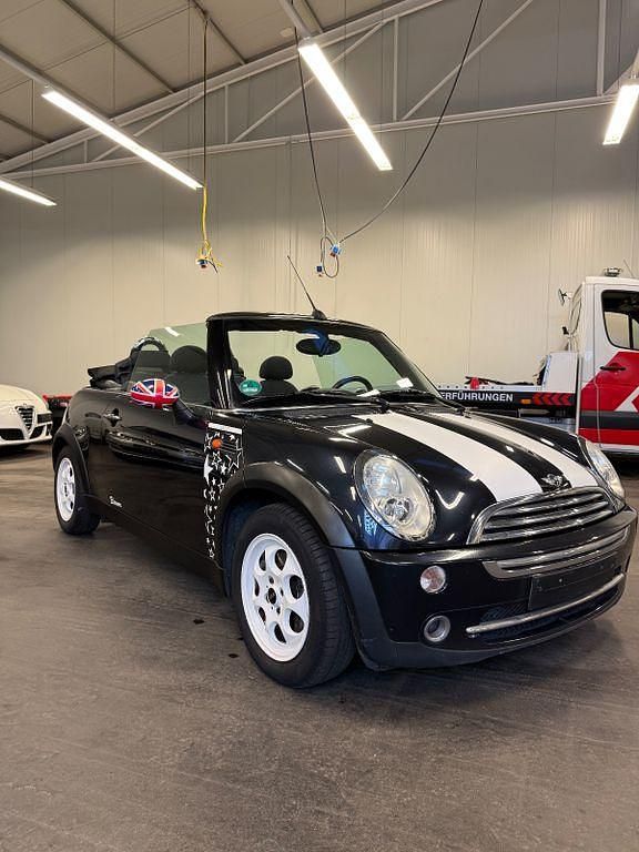 Schwarz Gebraucht 2005 Mini One Cabriolet Cabrio | 2.599 € (Guter Preis) - Bild 1/4