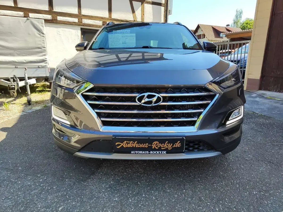 Gebraucht Hyundai Tucson Premium 185 PS (136 kW) 2019 Grau SUV