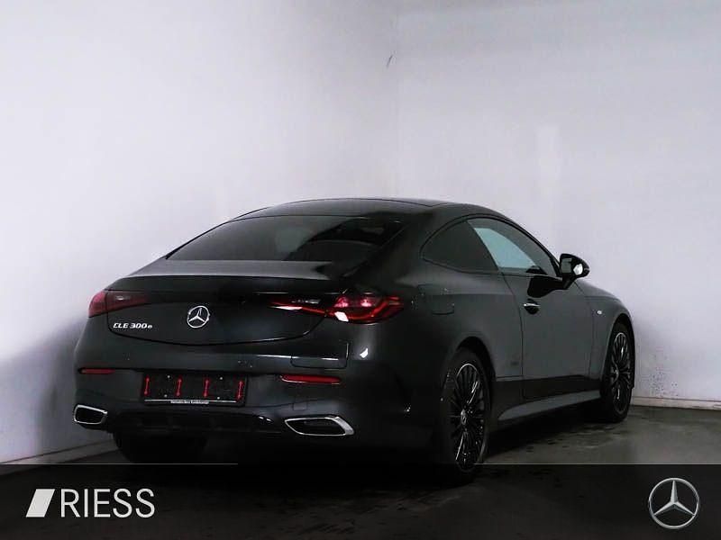 Gebraucht Mercedes CLE300 Premium 204 PS (150 kW) 2024 Metalliclack graphitgrau Coupé