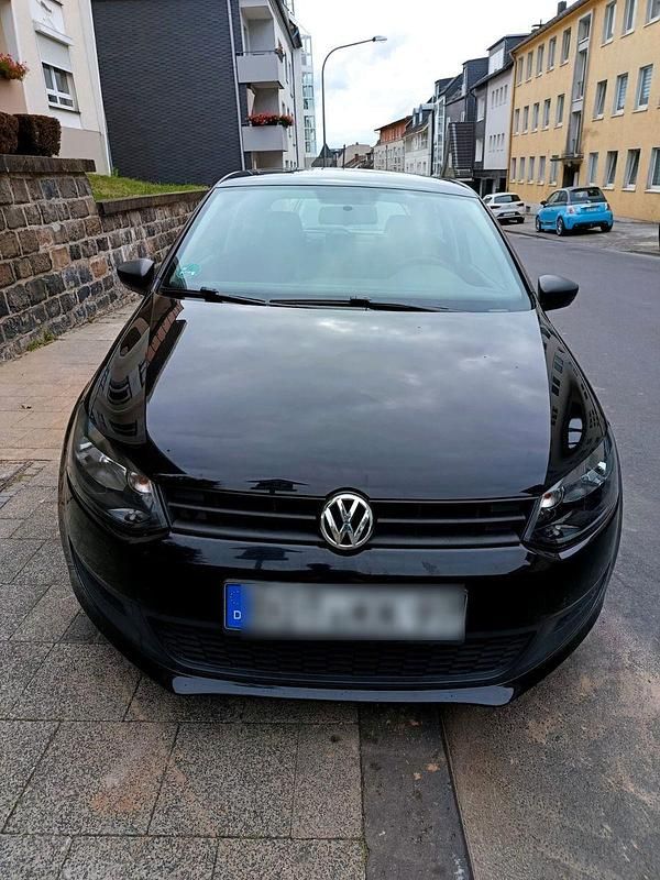 Schwarz Gebraucht 2014 VW Polo Comfortline Kleinwagen | 2.600 € (Guter Preis) - Bild 1/4
