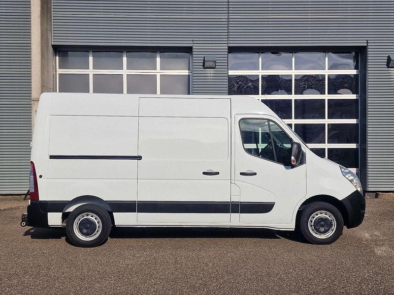Gebraucht Opel Movano 150 PS (110 kW) 2021 Weiß Van