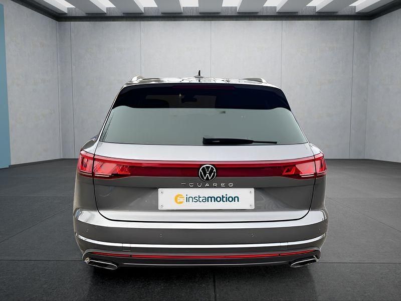 Gebraucht VW Touareg 231 PS (169 kW) 2025 Grau SUV