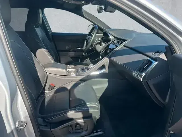 Gebraucht Jaguar E-Pace R-Dynamic 204 PS (150 kW) 2023 Silber SUV
