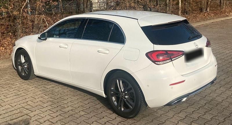 Gebraucht Mercedes A220 190 PS (139 kW) 2019 Weiß Limousine