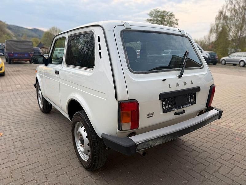 Second-hand Lada Taiga 83 CP (61 kW) 2018 Alb SUV