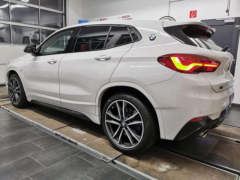 Gebraucht BMW X2 Performance 306 PS (225 kW) 2021 Alpinweiss 3 SUV