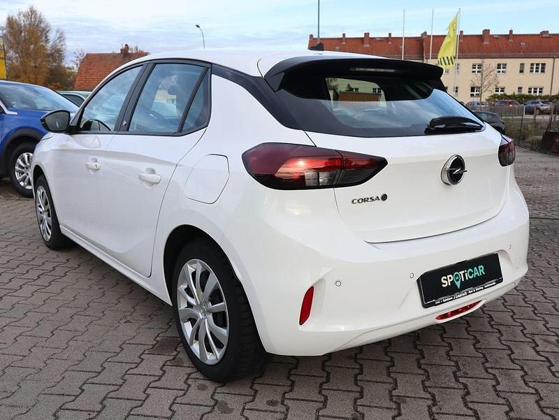 Gebraucht Opel Corsa-e Edition 100 kW (136 PS) 2022 Weiß Kleinwagen