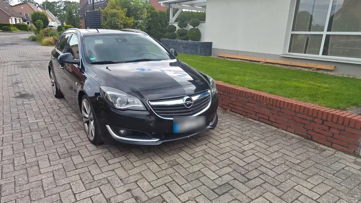 Gebraucht Opel Insignia 170 PS (125 kW) 2017 Schwarz Kombi