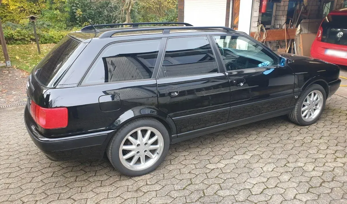 Gebraucht Audi 80 150 PS (110 kW) 1994 Schwarz Kombi