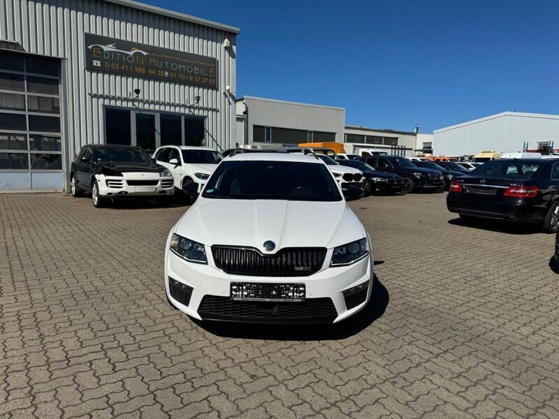 Gebraucht Skoda Octavia RS 184 PS (135 kW) 2013 Weiß Kombi