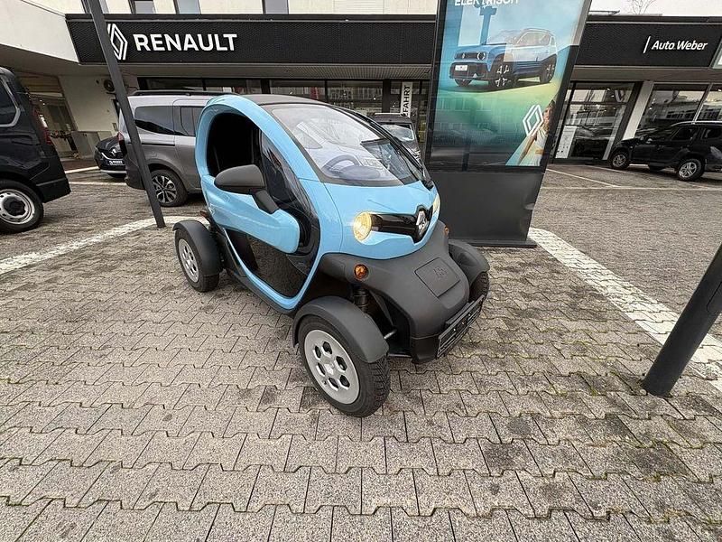 Blau Gebraucht 2023 Renault Twizy Life Kleinwagen | 9.970 € (Etwas zu teuer) - Bild 1/3