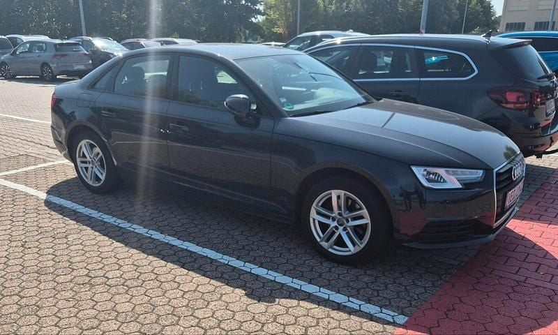 Gebraucht Audi A4 150 PS (110 kW) 2017 Limousine
