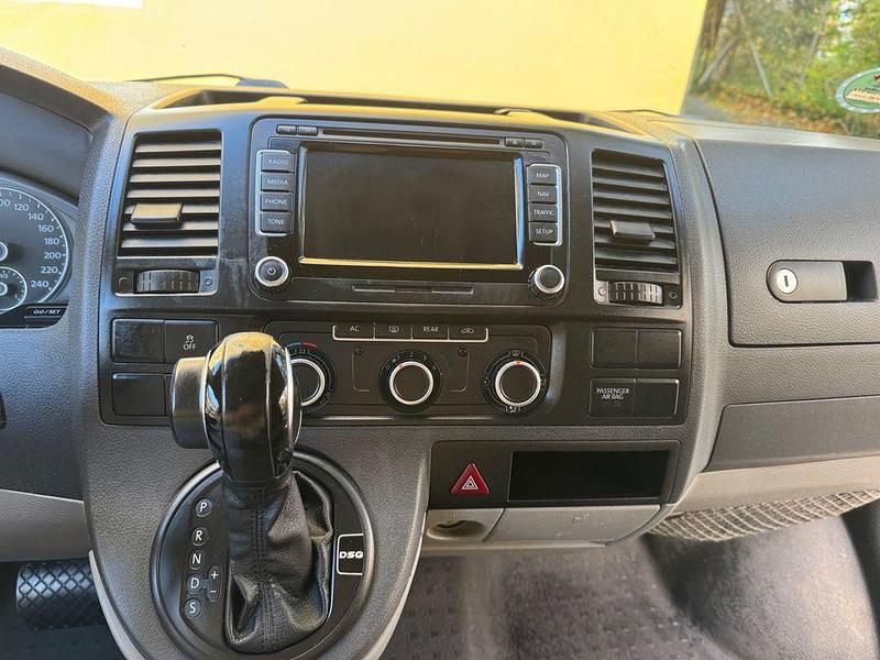 Gebraucht VW T5 190 PS (139 kW) 2010 Grau Van