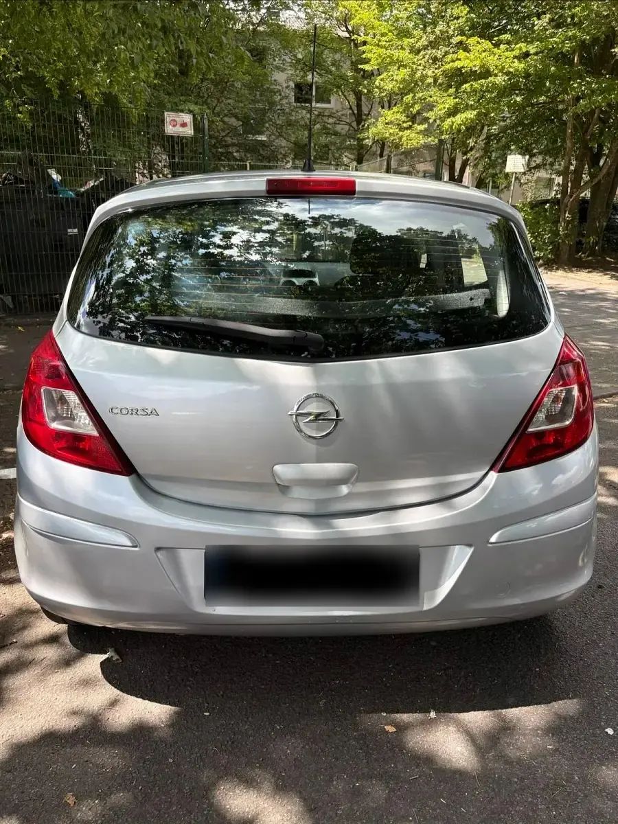 Gebraucht Opel Corsa 86 PS (63 kW) 2011 Grau Kleinwagen