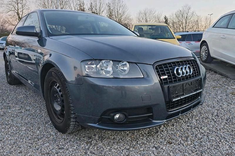 Gebraucht Audi A3 S-Line 125 PS (91 kW) 2009 Grau Kleinwagen