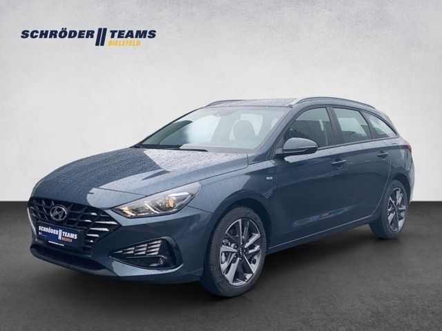 Blau Neu 2024 Hyundai i30 Trend Kombi | 30.490 € (Teuer) - Bild 1/4