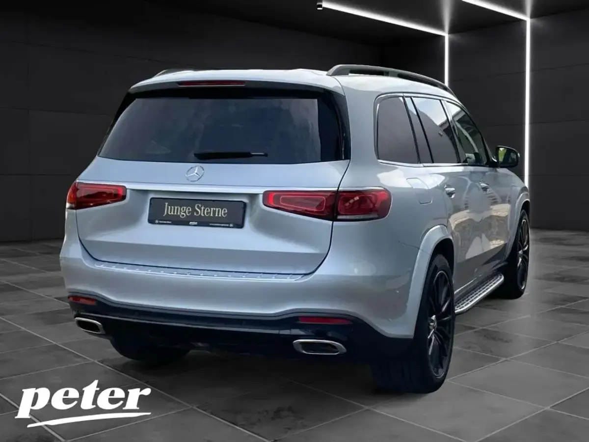 Gebraucht Mercedes GLS580 AMG 490 PS (360 kW) 2022 Metalliclack hightechsilber SUV