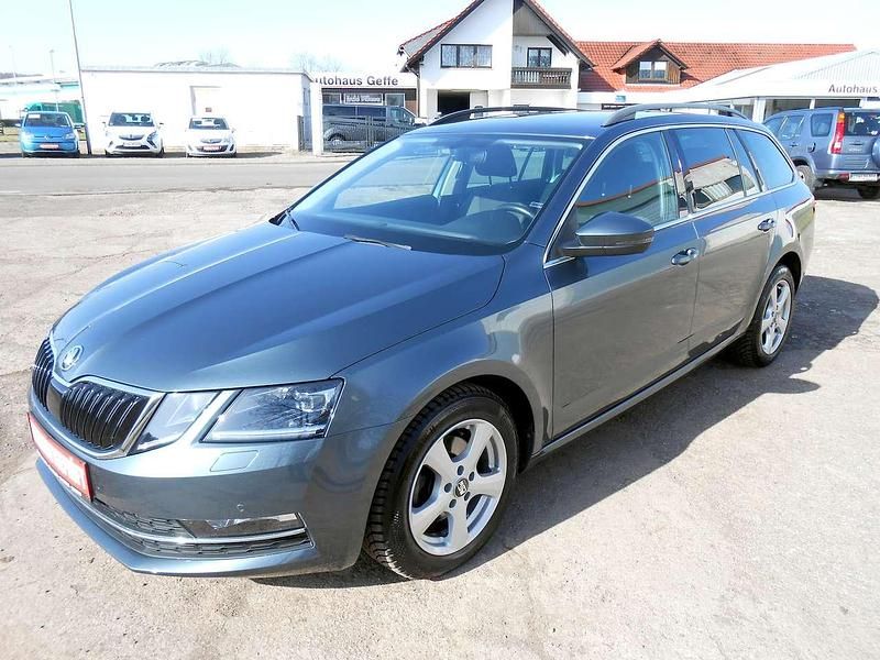 Gebraucht Skoda Octavia Style 150 PS (110 kW) 2017 Quarzgraumetallic (metallic) Kombi