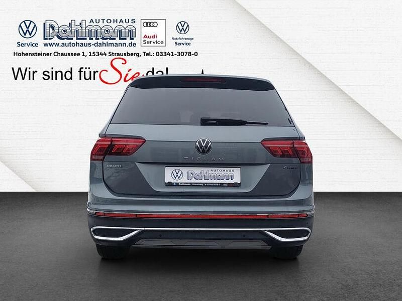 Gebraucht VW Tiguan Allspace Elegance 190 PS (139 kW) 2022 Grau SUV
