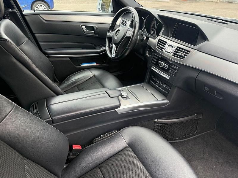 Gebraucht Mercedes E250 204 PS (150 kW) 2014 Iridiumsilber  metalliclack Limousine