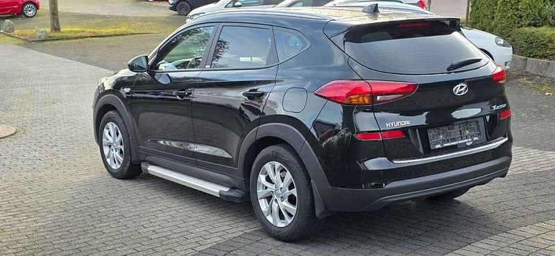 Gebraucht Hyundai Tucson Select 177 PS (130 kW) 2020 Schwarz SUV