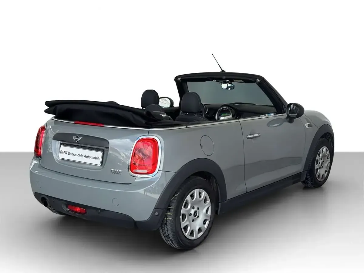 Gebraucht Mini One Cabriolet Salt 102 PS (75 kW) 2018 Moonwalk grey met. Cabrio