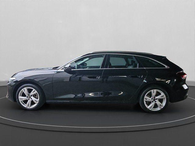 Gebraucht Audi A5 Sport 150 PS (110 kW) 2025 Mythosschwarz Kombi