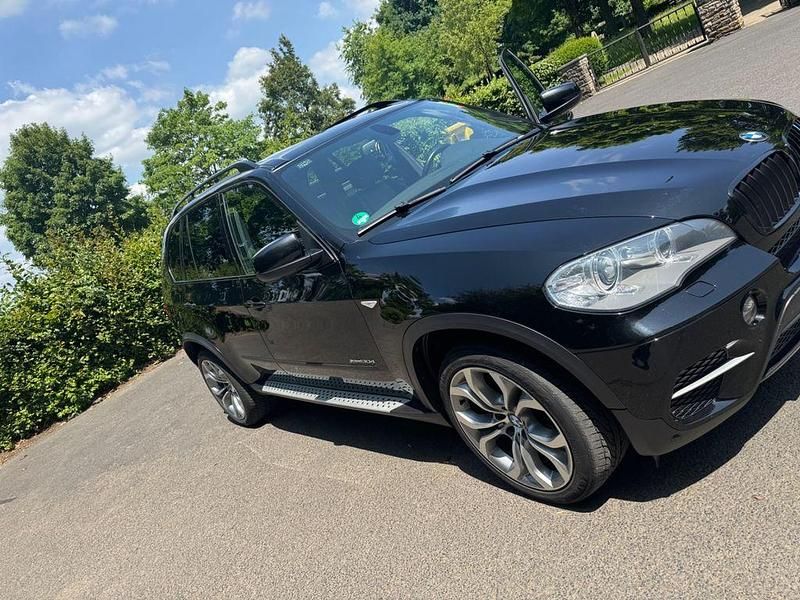 Gebraucht BMW X5 Sport Line 245 PS (180 kW) 2011 Schwarz SUV