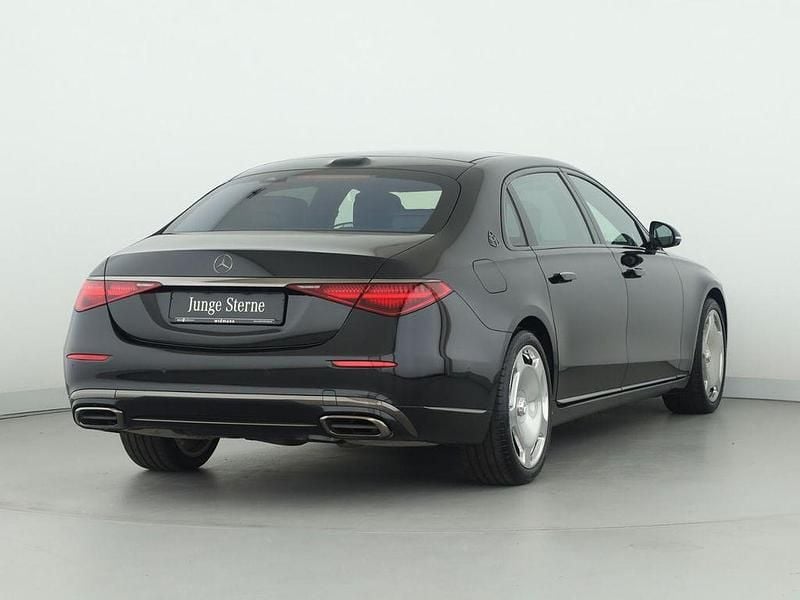 Gebraucht Mercedes S680 Maybach 612 PS (450 kW) 2025 Metalliclack obsidianschwarz Limousine