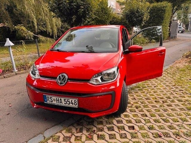Rot Gebraucht 2017 VW up! Kleinwagen | 8.800 € (Fairer Preis) - Bild 1/4