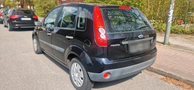 Gebraucht Ford Fiesta 70 PS (51 kW) 2005 Schwarz Kleinwagen
