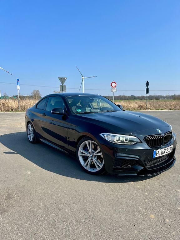 Gebraucht BMW M235 M Performance 326 PS (239 kW) 2015 Schwarz Coupé