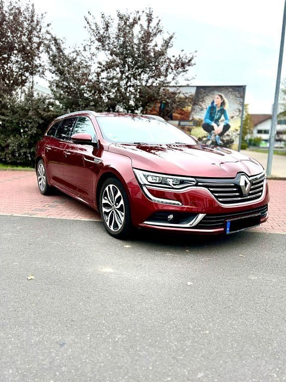 Gebraucht Renault Talisman GrandTour Intens 160 PS (117 kW) 2016 Rot Kombi