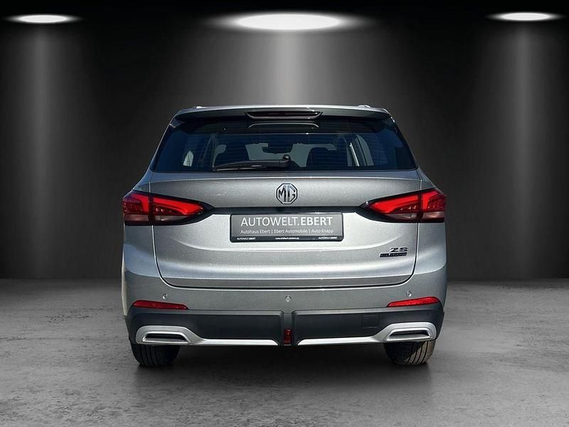 Gebraucht MG ZS Comfort 197 PS (144 kW) 2025 Cosmic silver Limousine