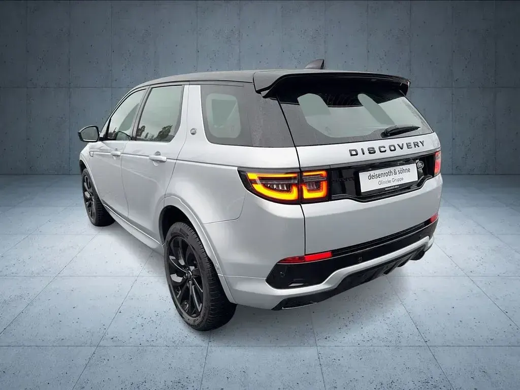 Gebraucht Land Rover Discovery Sport R-Dynamic 204 PS (150 kW) 2021 Hakuba silver SUV