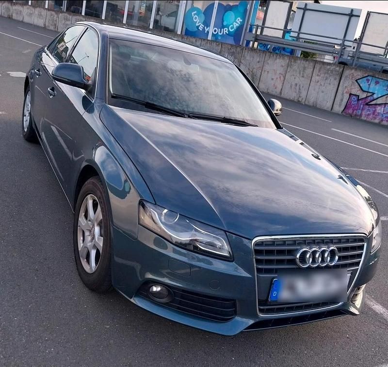Grau Gebraucht 2008 Audi A4 Limousine | 6.850 € (Etwas zu teuer) - Bild 1/4