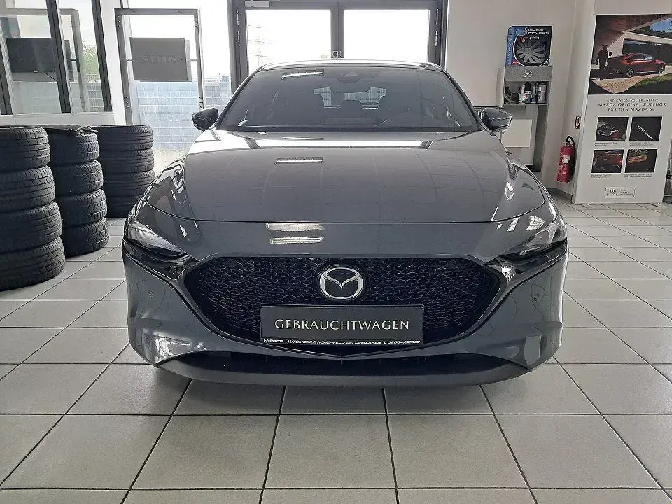 Gebraucht Mazda 3 Selection 122 PS (89 kW) 2019 Polymetal grau Limousine
