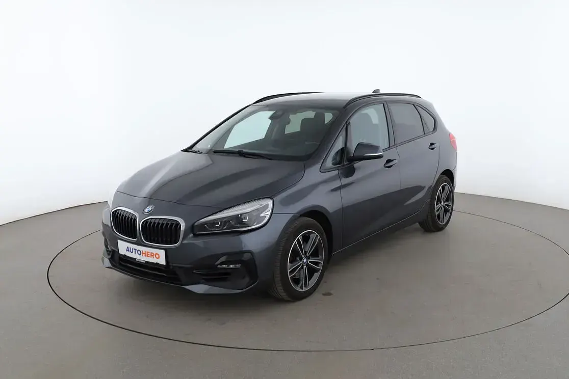 Gebraucht BMW 218 Active Tourer Sport Line 140 PS (102 kW) 2019 Van / Kleinbus