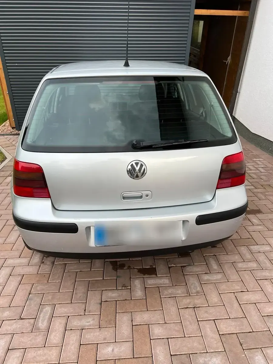 Gebraucht VW Golf IV Edition 75 PS (55 kW) 2001 Silber Limousine