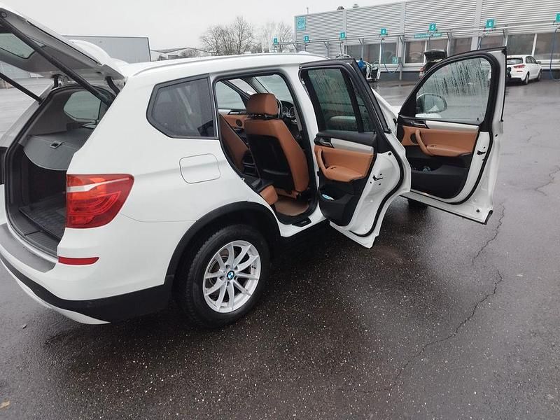 Gebraucht BMW X3 190 PS (139 kW) 2015 Weiß SUV