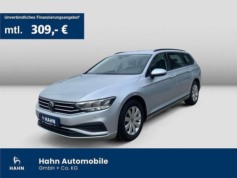 Scale silver metallic Gebraucht 2022 VW Passat Basis Kombi | 19.470 € (Guter Preis) - Bild 1/3