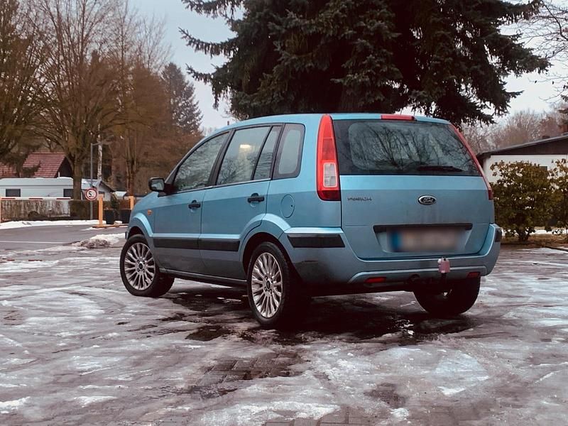 Gebraucht Ford Fusion 75 PS (55 kW) 2008 Blau Kleinwagen
