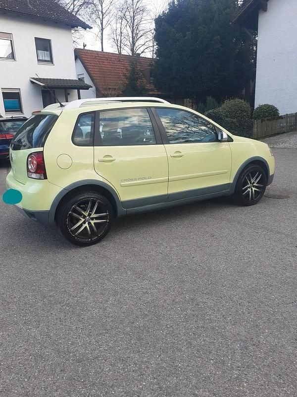Gebraucht VW Polo Cross 105 PS (77 kW) 2008 Grün Kleinwagen