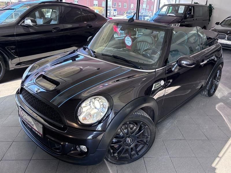 Gebraucht Mini Cooper SD Cabriolet 143 PS (105 kW) 2015 Iced chocolate Cabrio