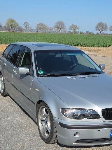 Second-hand BMW 325 Performance 192 CP (141 kW) 2002 Argintiu Break