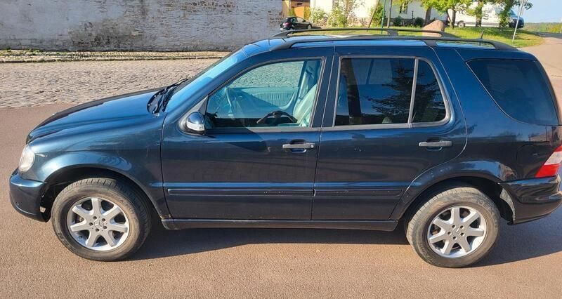 Schwarz Gebraucht 2004 Mercedes ML350 SUV | 1.700 € (Superpreis) - Bild 1/4