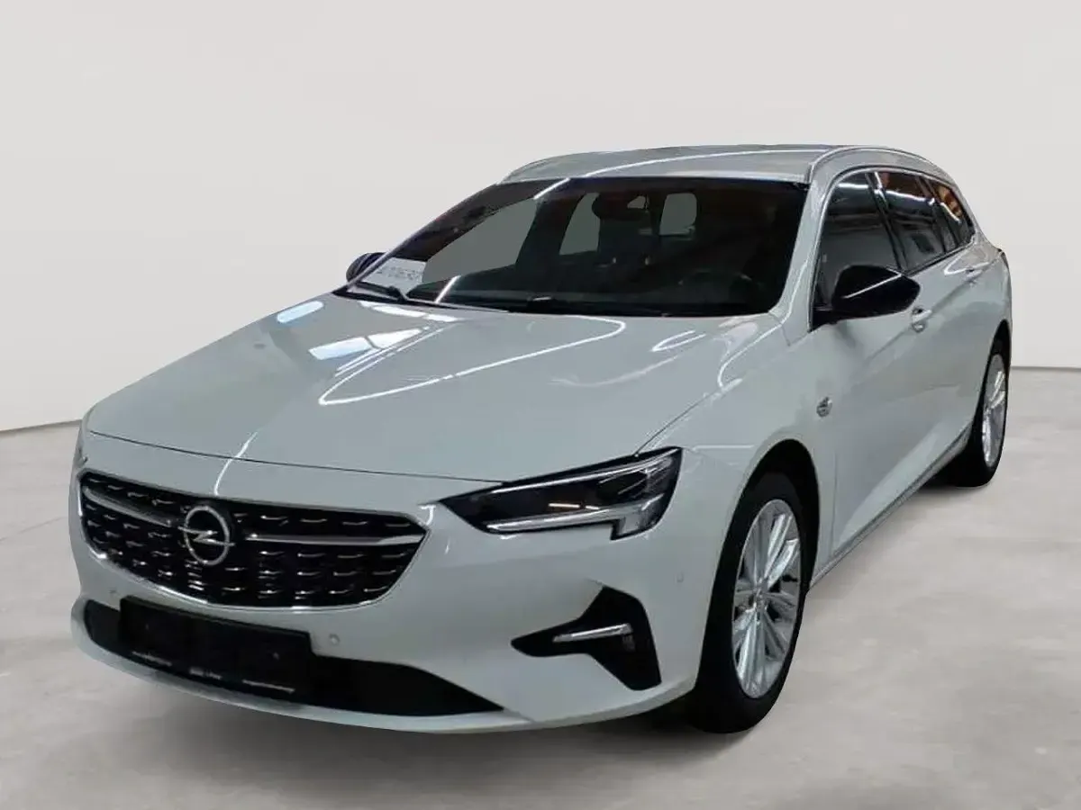 Gebraucht Opel Insignia Elegance 174 PS (127 kW) 2021 Weiß Kombi