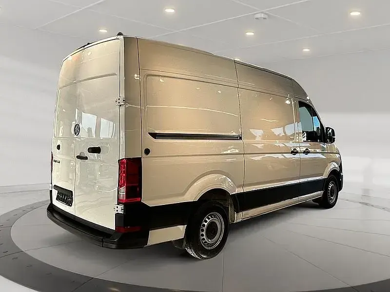 Używany VW Crafter 140 KM (102 kW) 2023 Biały Van